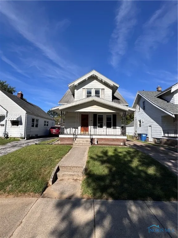 576 Bronx Drive, Toledo, Ohio 43609, 3 Bedrooms Bedrooms, 6 Rooms Rooms,1 BathroomBathrooms,Residential,For Sale,Bronx,6135003