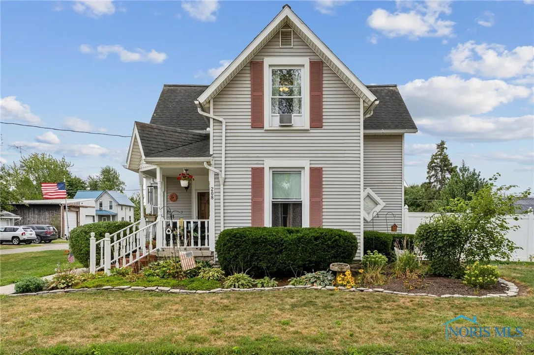208 E Monroe Street, Pandora, Ohio 45877, 4 Bedrooms Bedrooms, 8 Rooms Rooms,3 BathroomsBathrooms,Residential,For Sale,Monroe,6134983