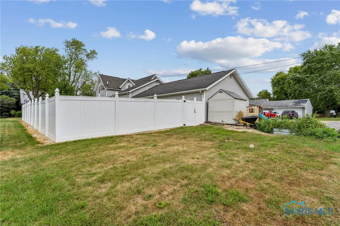 208 E Monroe Street, Pandora, Ohio 45877, 4 Bedrooms Bedrooms, 8 Rooms Rooms,3 BathroomsBathrooms,Residential,For Sale,Monroe,6134983