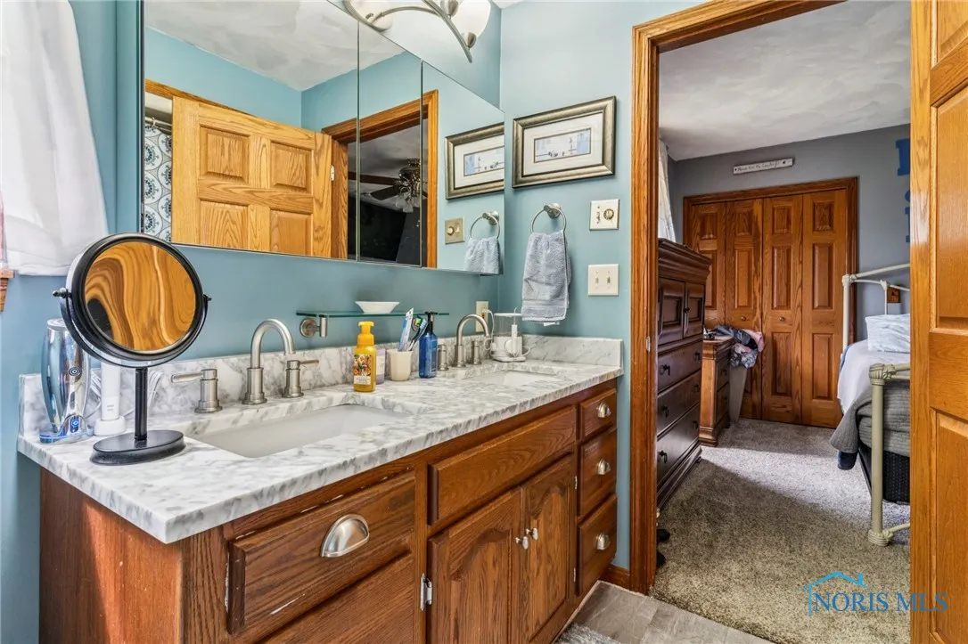 208 E Monroe Street, Pandora, Ohio 45877, 4 Bedrooms Bedrooms, 8 Rooms Rooms,3 BathroomsBathrooms,Residential,For Sale,Monroe,6134983