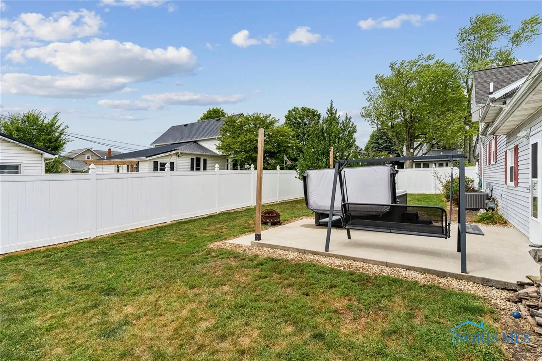 208 E Monroe Street, Pandora, Ohio 45877, 4 Bedrooms Bedrooms, 8 Rooms Rooms,3 BathroomsBathrooms,Residential,For Sale,Monroe,6134983
