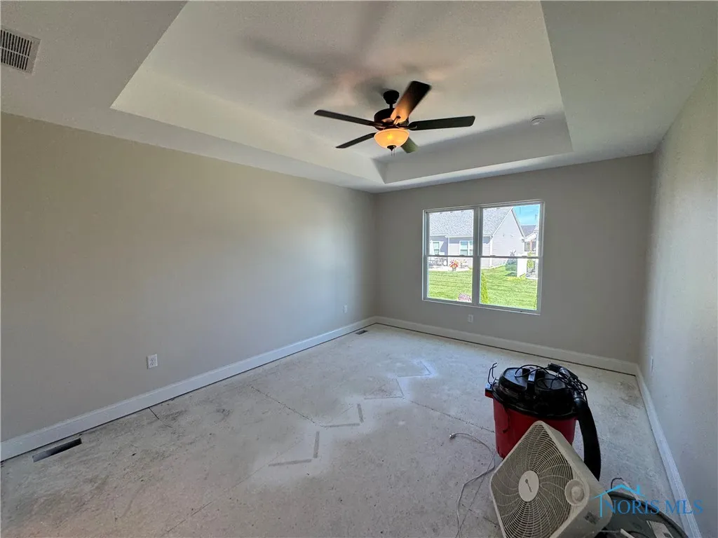 5021 Easton Drive, Oregon, Ohio 43616, 2 Bedrooms Bedrooms, 7 Rooms Rooms,2 BathroomsBathrooms,Residential,For Sale,Easton,6135024