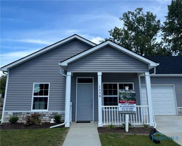 1553 Heather Meadow Drive, Toledo, Ohio 43614, 2 Bedrooms Bedrooms, 6 Rooms Rooms,2 BathroomsBathrooms,Residential,For Sale,Heather Meadow,6134997