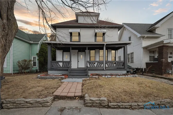 871 Oak Street, Toledo, Ohio 43605, ,Residential Income,For Sale,Oak,6134888
