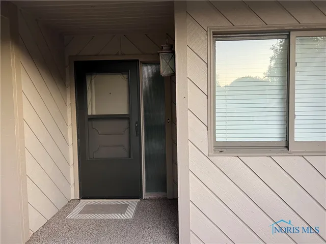 3305 N Stonehouse Drive 7, Port Clinton, Ohio 43452, 3 Bedrooms Bedrooms, 5 Rooms Rooms,2 BathroomsBathrooms,Residential,For Sale,Stonehouse,6135195