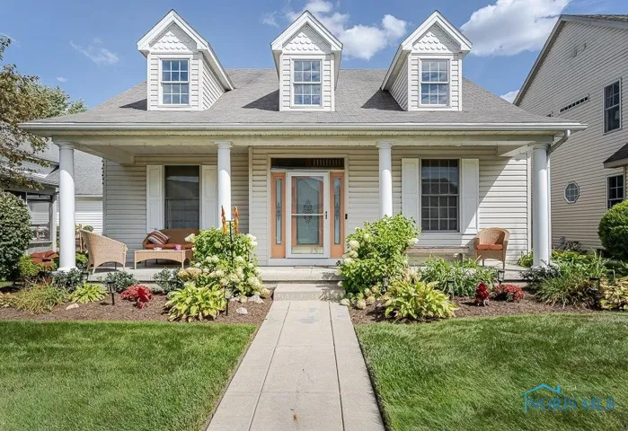 5646 Breezy Porch Drive, Sylvania, Ohio 43560, 3 Bedrooms Bedrooms, 8 Rooms Rooms,3 BathroomsBathrooms,Residential,For Sale,Breezy Porch,6135240
