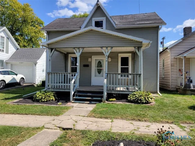 416 N Cherry Street, Kenton, Ohio 43326, 2 Bedrooms Bedrooms, 7 Rooms Rooms,1 BathroomBathrooms,Residential,For Sale,Cherry,6135425