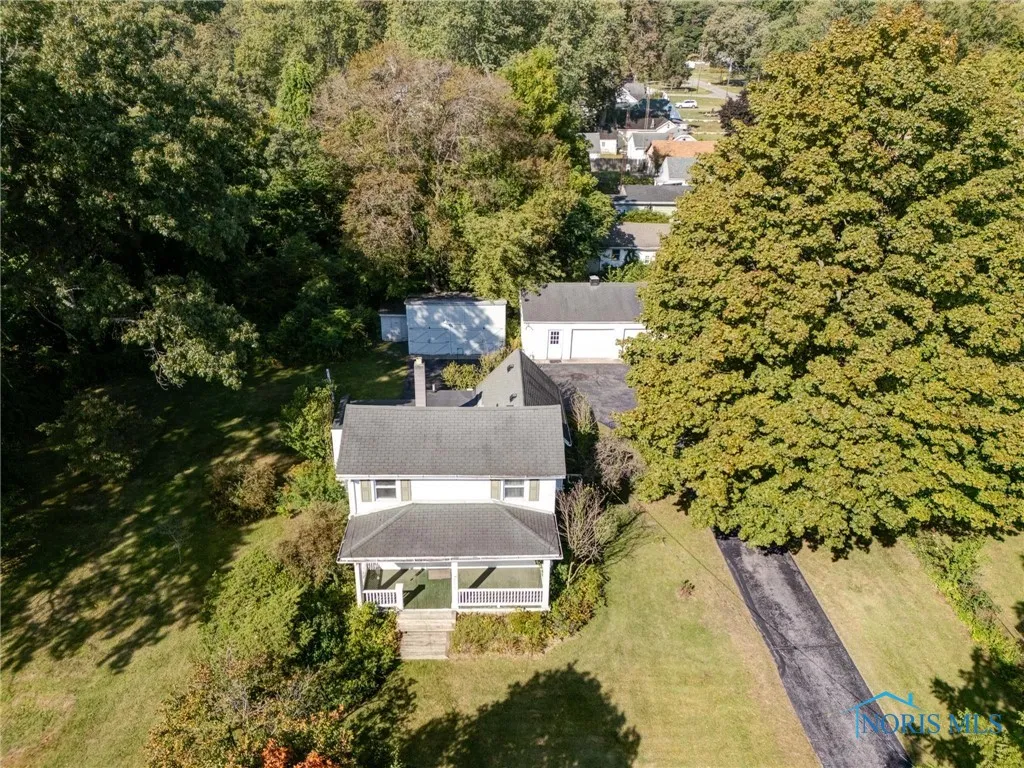 6015 Whiteford Road, Sylvania, Ohio 43560, 3 Bedrooms Bedrooms, 6 Rooms Rooms,1 BathroomBathrooms,Residential,For Sale,Whiteford,6135436