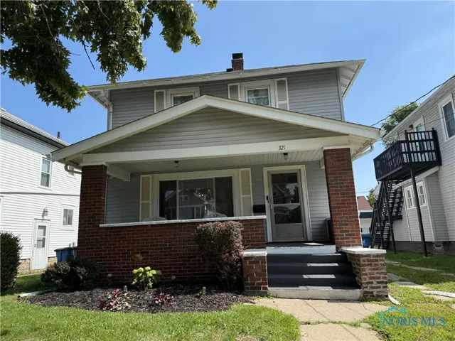 321 Mayberry Street, Toledo, Ohio 43609, 3 Bedrooms Bedrooms, 6 Rooms Rooms,2 BathroomsBathrooms,Residential,For Sale,Mayberry,6135444