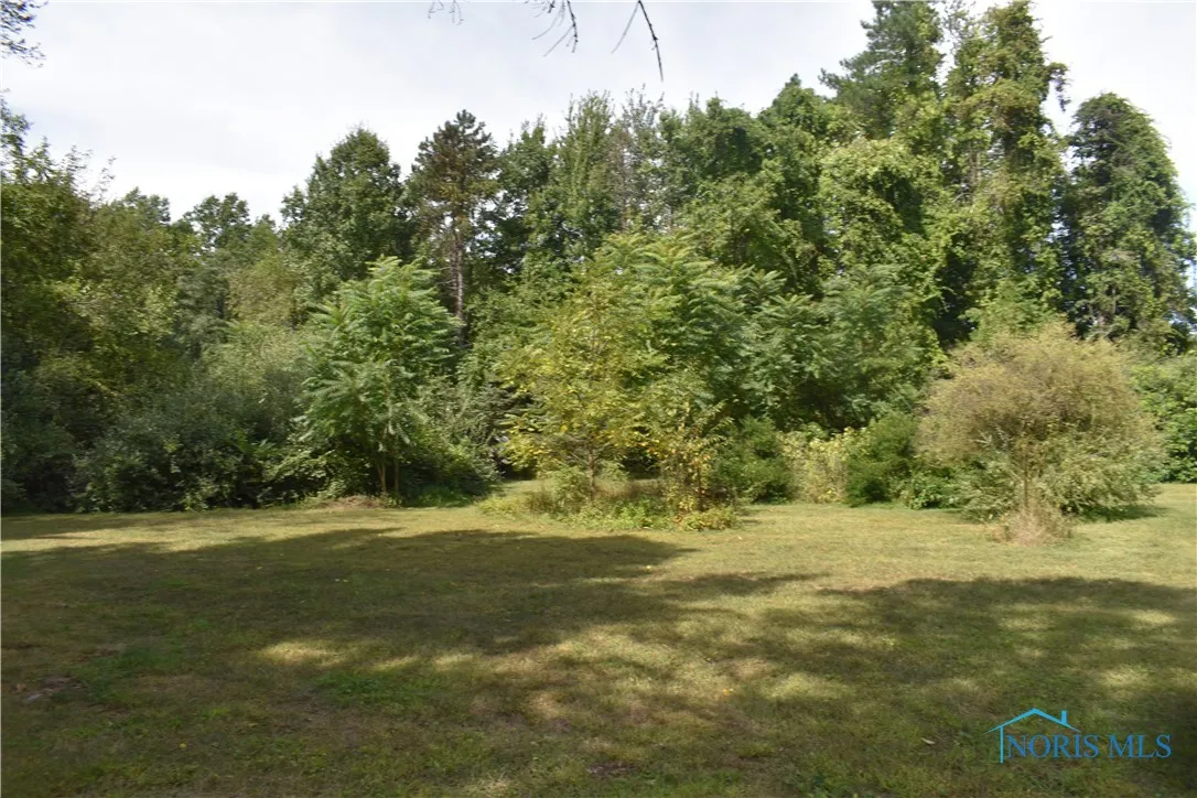 12036 Archbold Whitehouse Road, Whitehouse, Ohio 43571, 2 Bedrooms Bedrooms, 6 Rooms Rooms,1 BathroomBathrooms,Residential,For Sale,Archbold Whitehouse,6135468