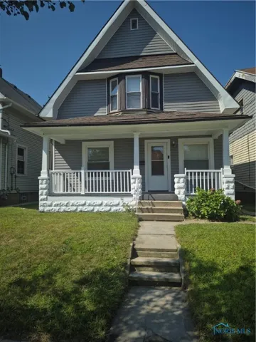 546 Carlton Street, Toledo, Ohio 43609, 3 Bedrooms Bedrooms, 6 Rooms Rooms,2 BathroomsBathrooms,Residential Lease,For Rent,Carlton,6135612