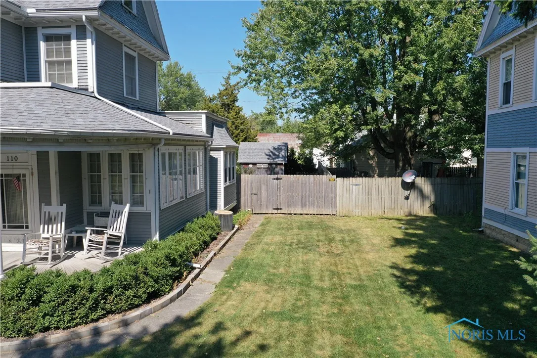 110 E 1st Street, Woodville, Ohio 43469, 3 Bedrooms Bedrooms, 8 Rooms Rooms,2 BathroomsBathrooms,Residential,For Sale,1st,6135623