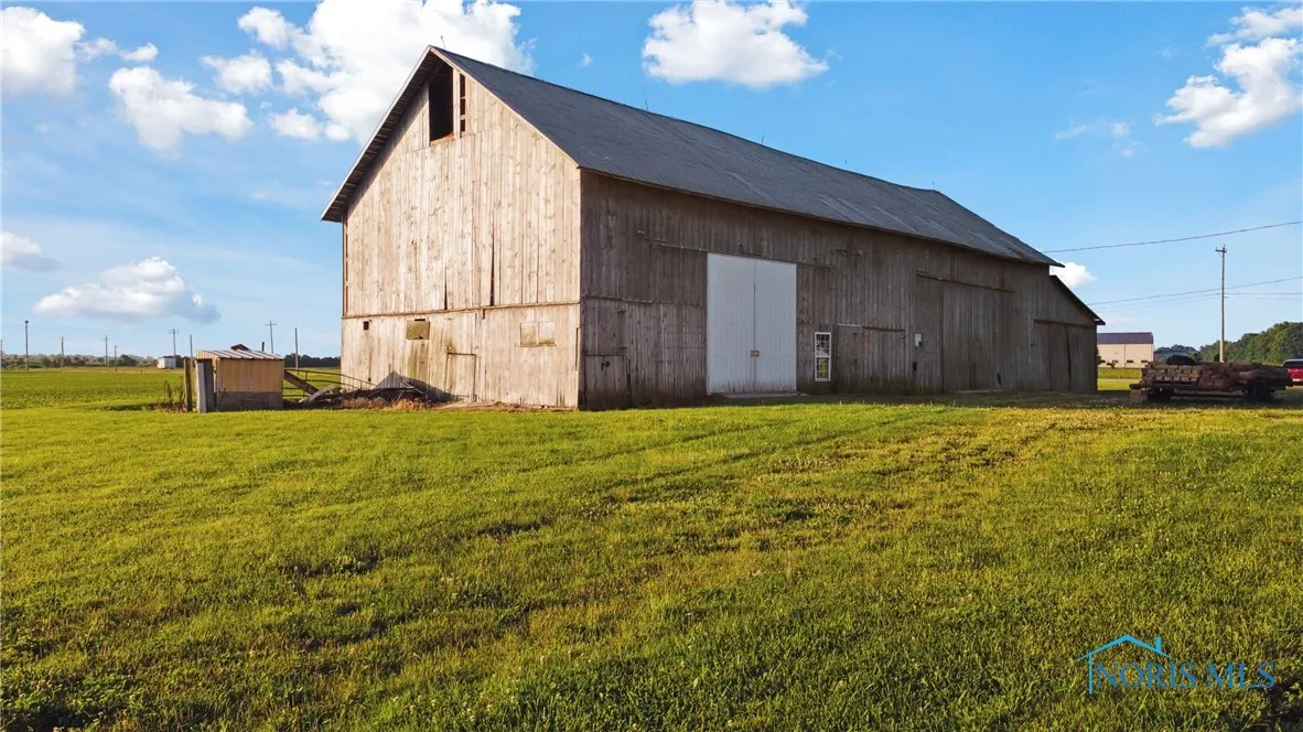 9320 Waterville Swanton Road, Waterville, Ohio 43566, 3 Bedrooms Bedrooms, ,Commercial Sale,For Sale,Waterville Swanton,5084054