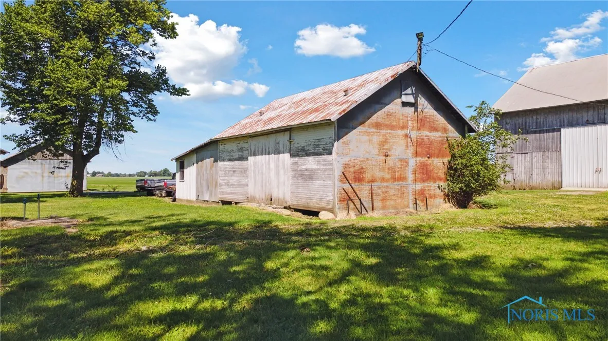9320 Waterville Swanton Road, Waterville, Ohio 43566, 3 Bedrooms Bedrooms, ,Commercial Sale,For Sale,Waterville Swanton,5084054