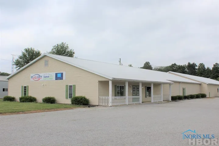 1878 E Wyandot Ave. Highway, Upper Sandusky, Ohio 43351, ,Commercial Lease,For Rent,Wyandot Ave.,H140256
