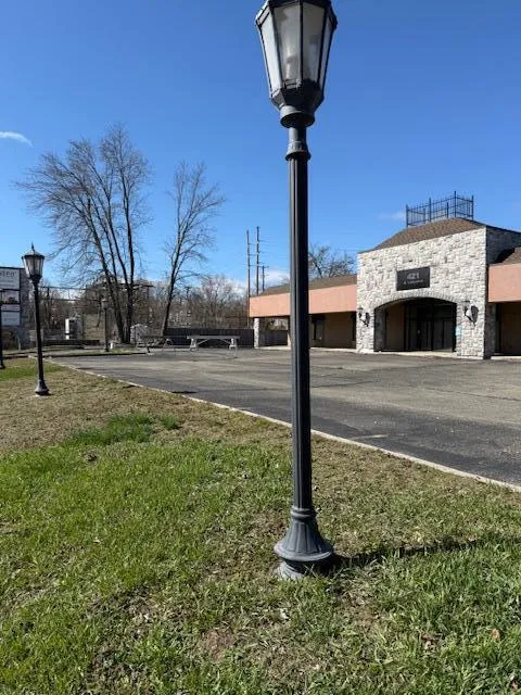 Commercial Sale For Sale