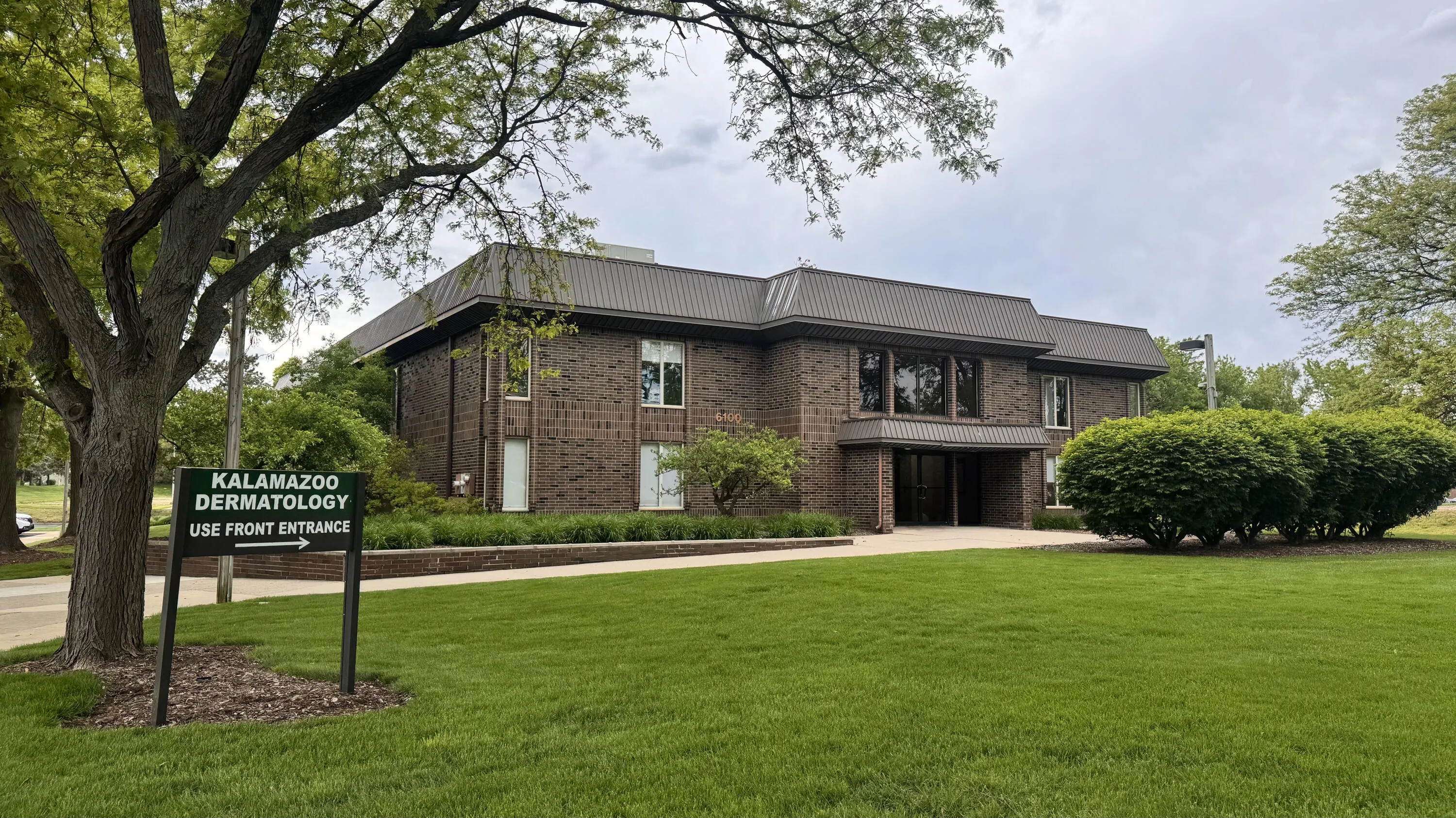 Commercial Sale For Sale