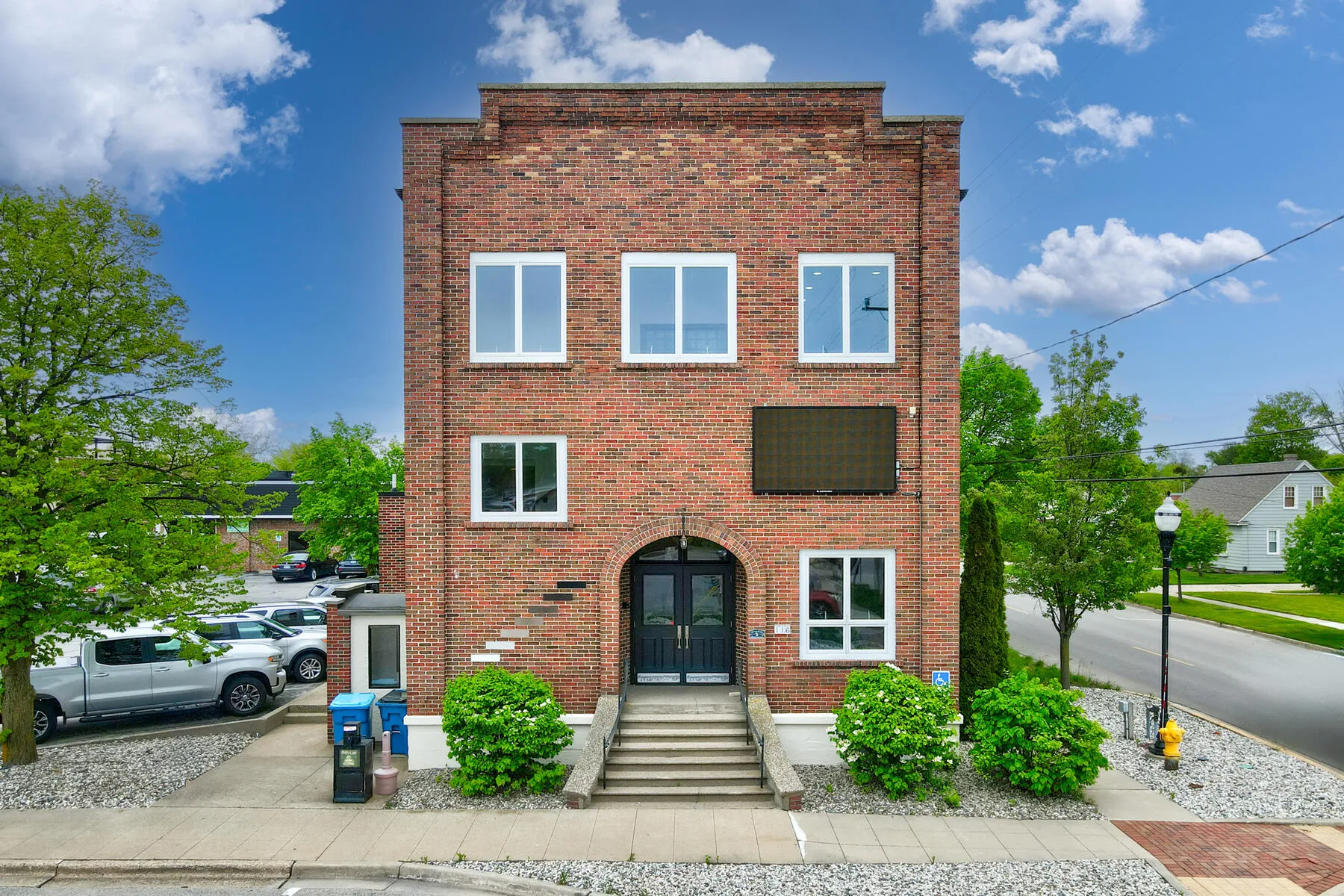 Commercial Sale For Sale