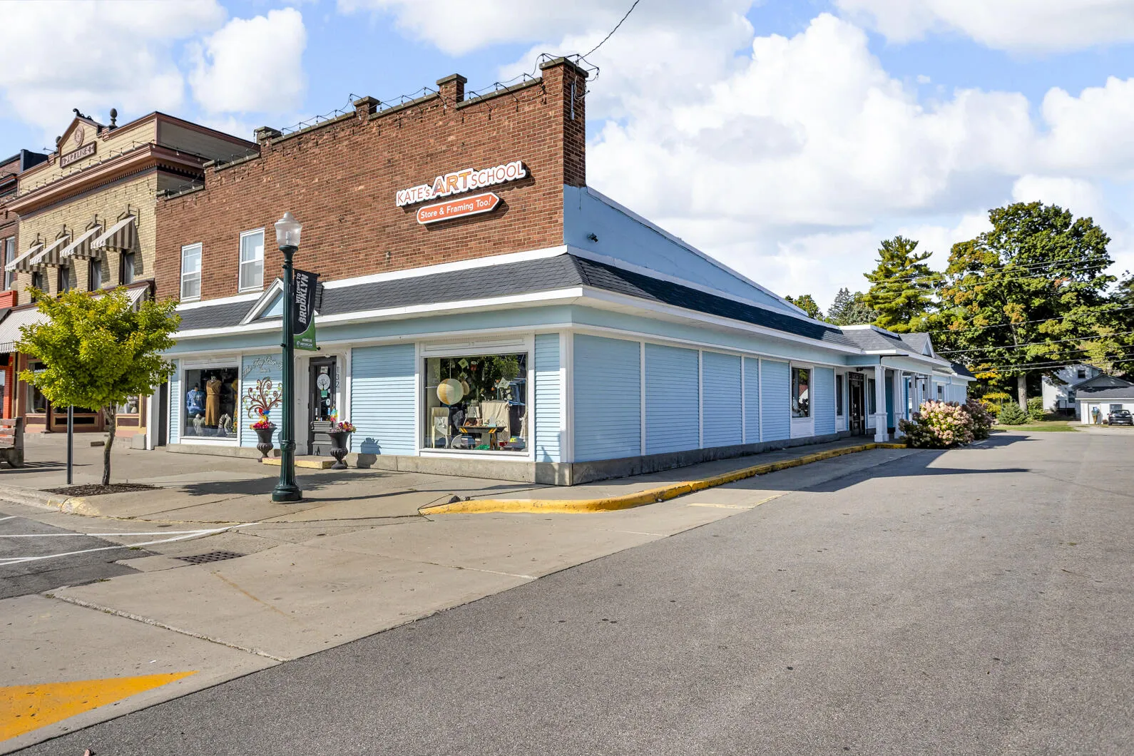 Commercial Sale For Sale