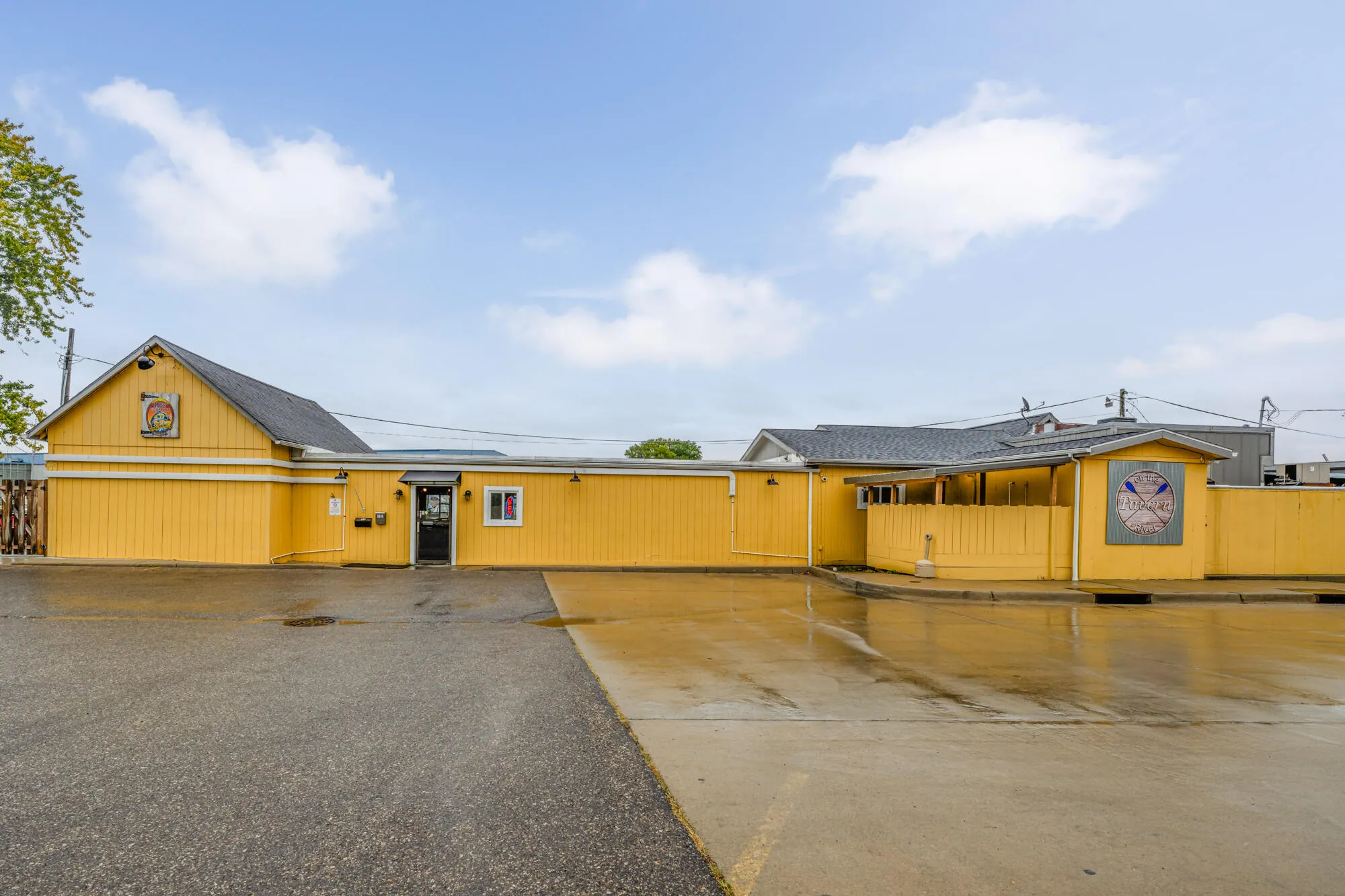 Commercial Sale For Sale