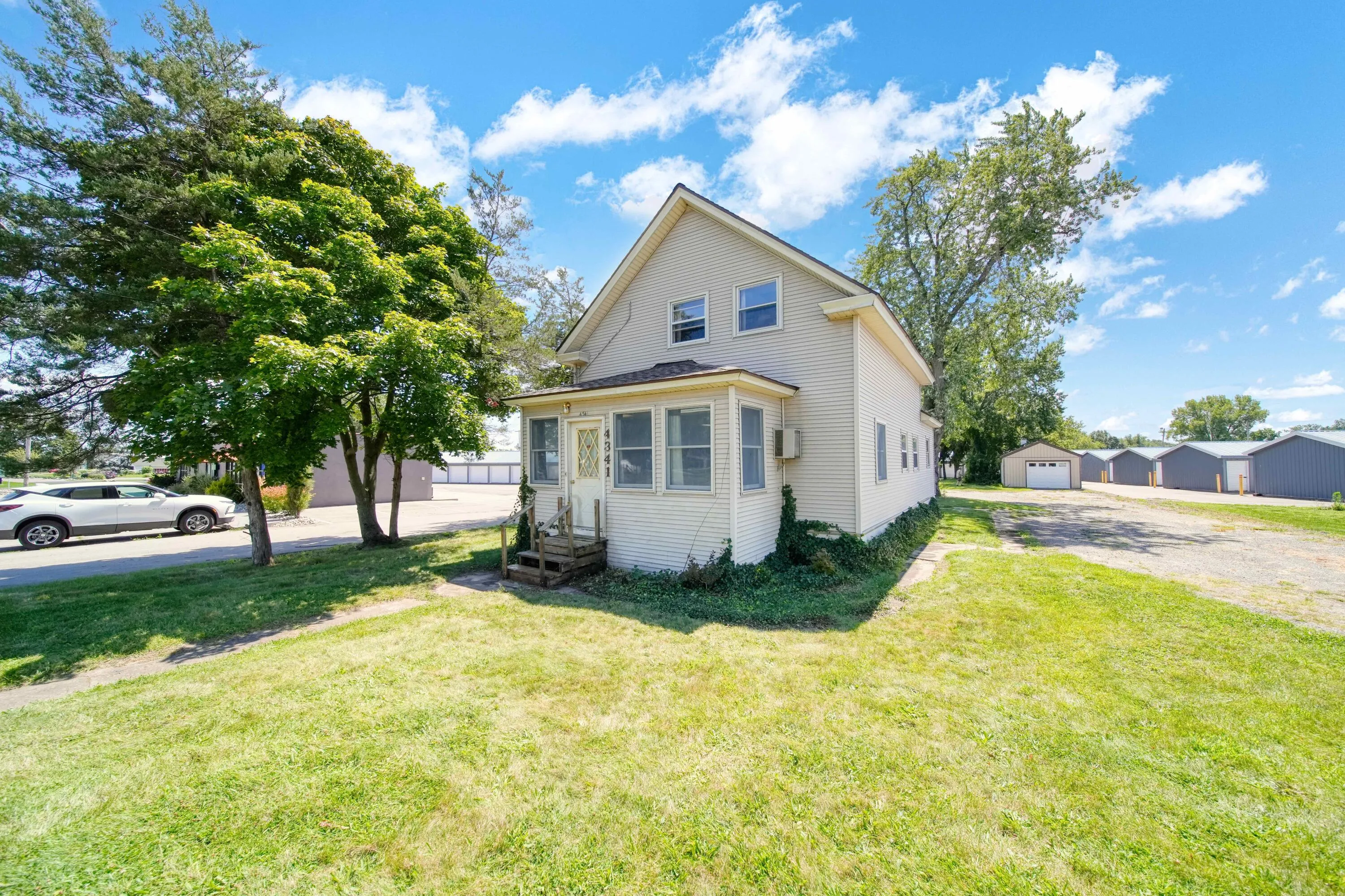 Commercial Sale For Sale