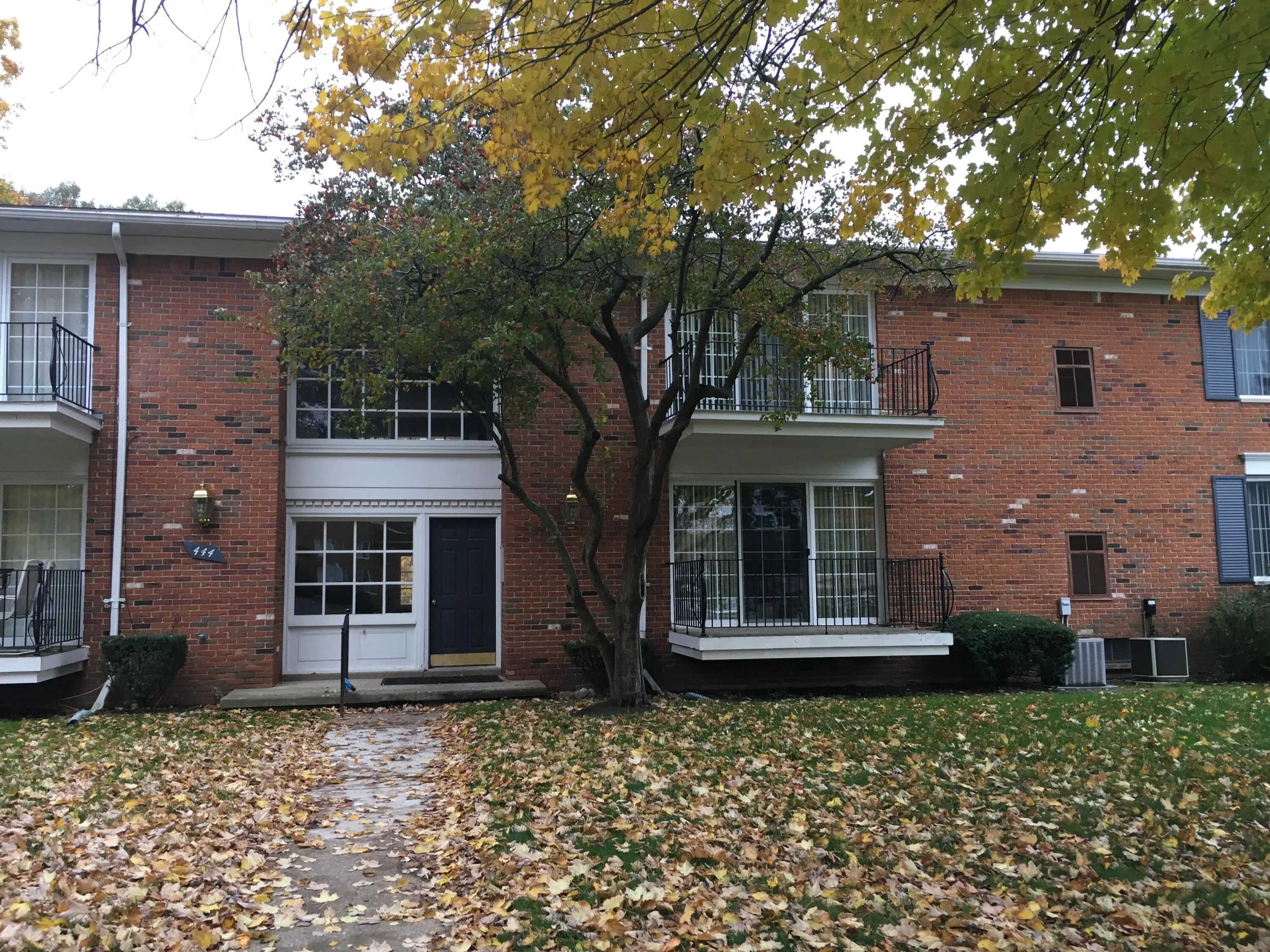 Residential Lease For Rent