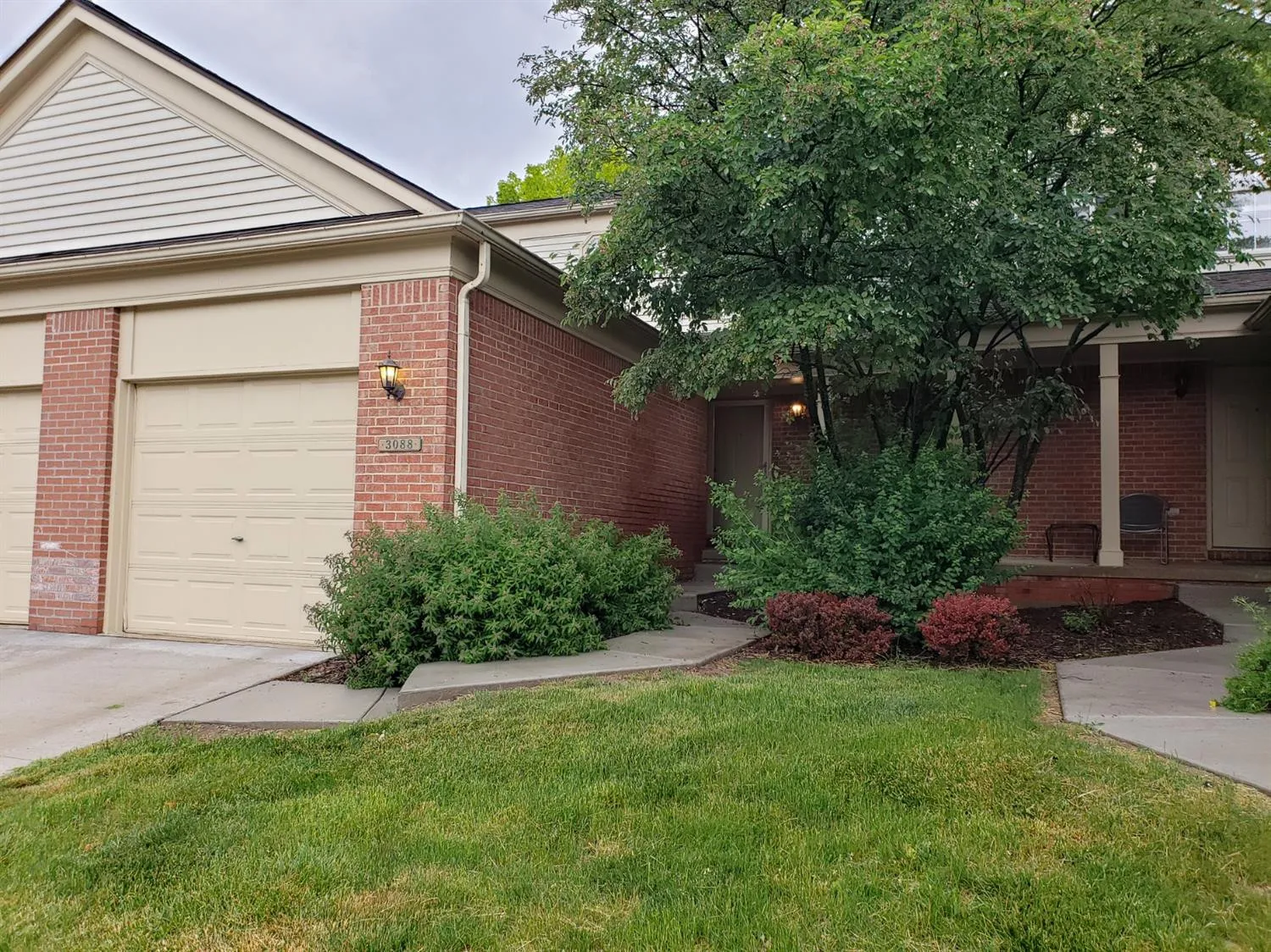 Residential Lease For Rent