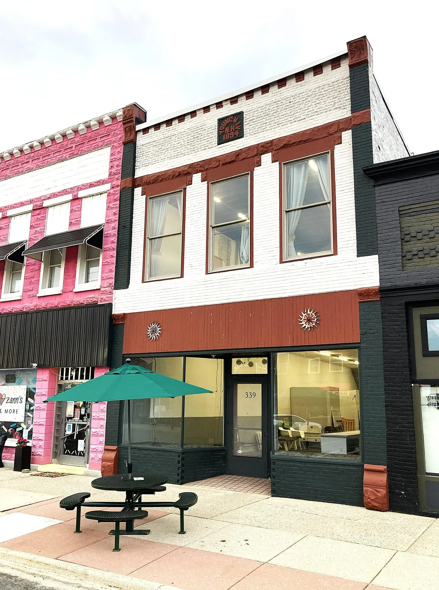 Commercial Sale For Sale
