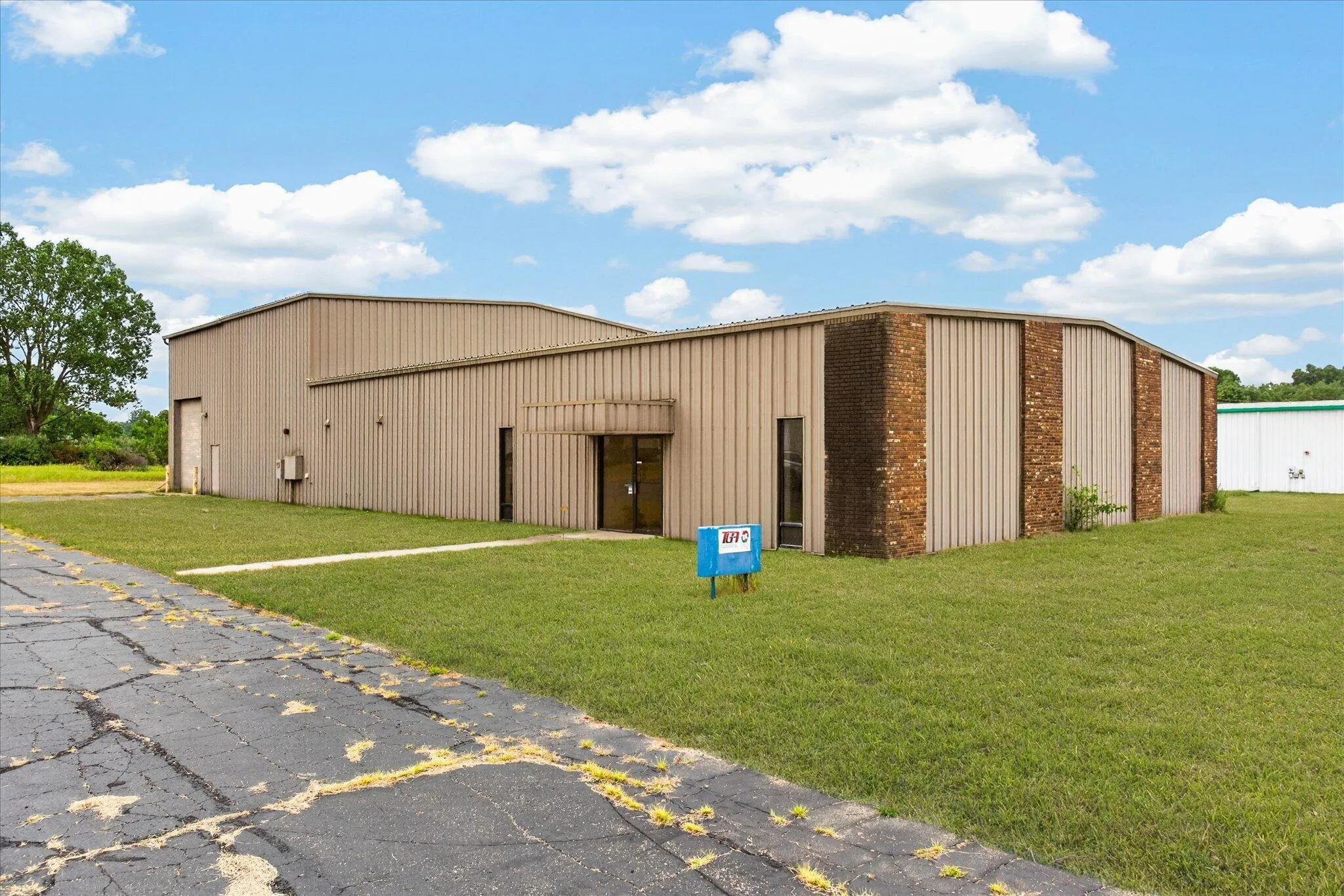 Commercial Sale For Sale