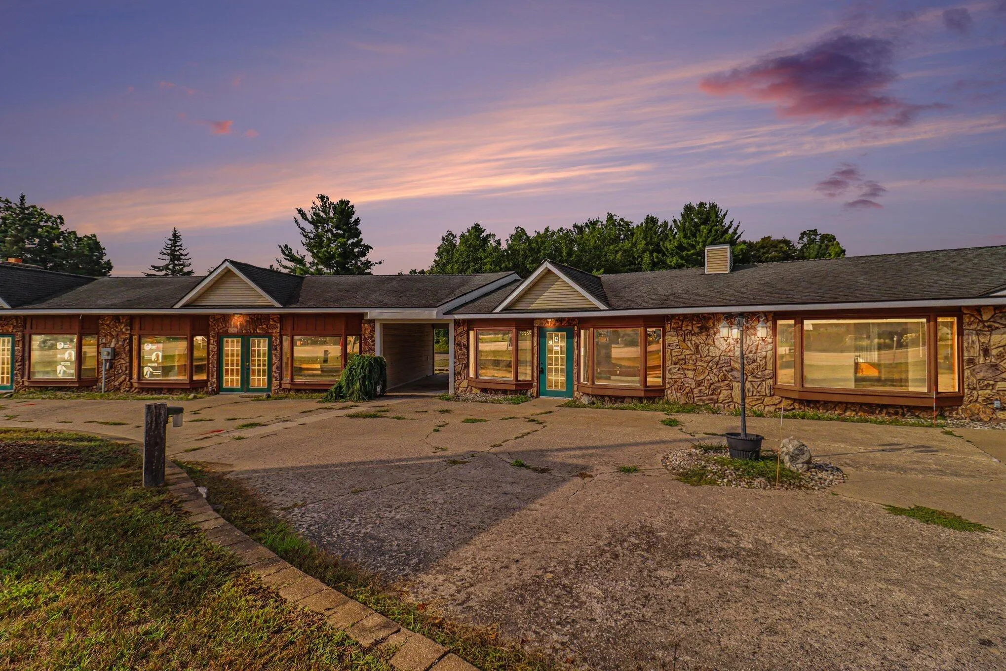 Commercial Lease For Rent