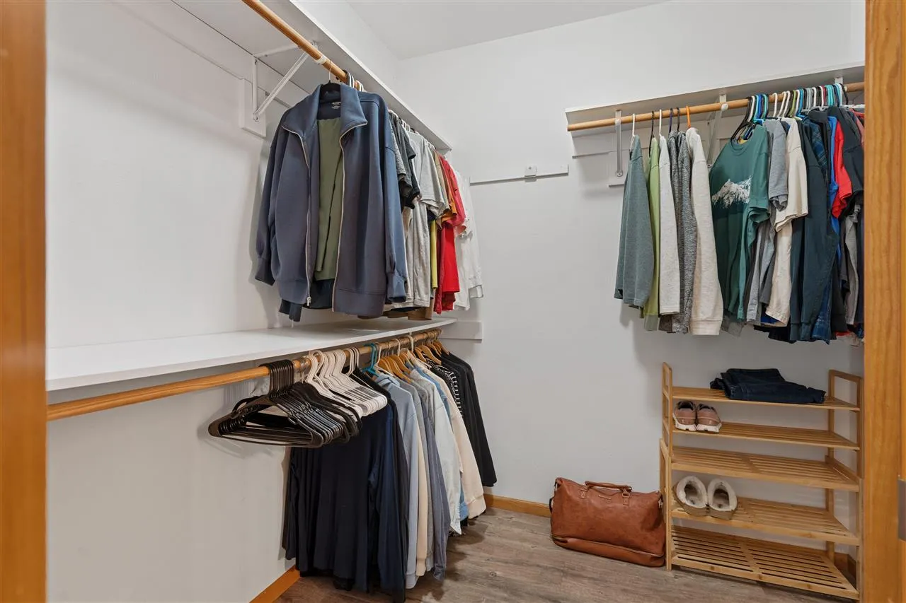 Primary walk in closet