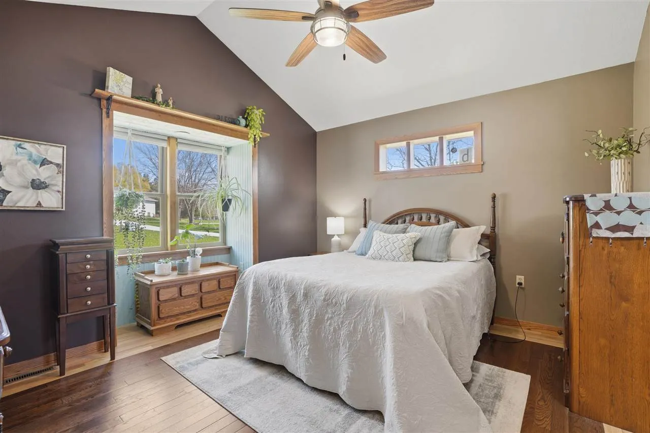 Main level primary bedroom
