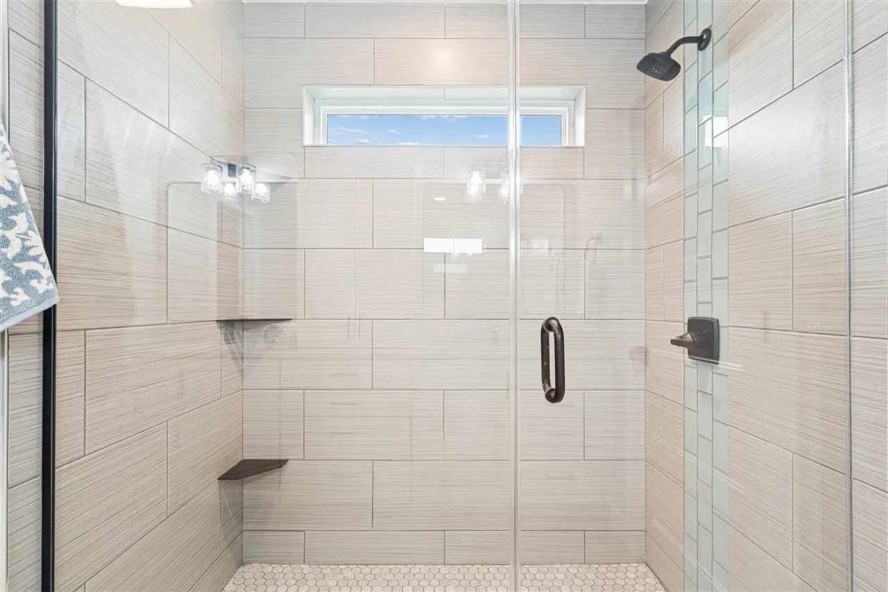 Glass Shower Surround/Doors