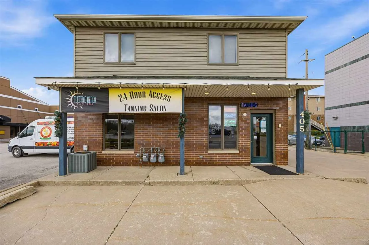 EASY to see and find! Across from Dunkin' on the Coralville Strip!