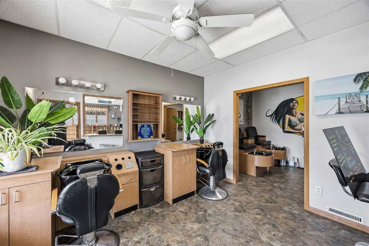 2 Salon Hair Stations in EXCELLENT condition! Not in use for years. GREAT opportunity!