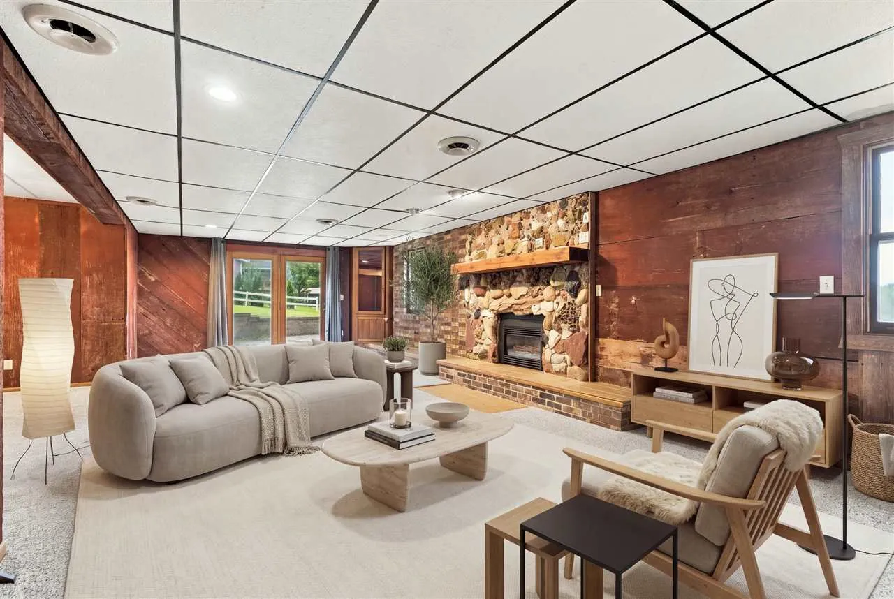 Virtual Staging