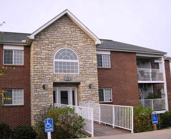 Amy Houston Team Immediate Possession Availbe on This Beautiful Movein Ready Condo Condo for Lease Northern Kentucky Real Estate