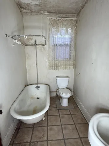 1170